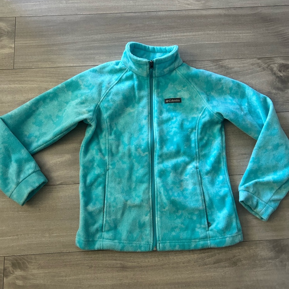 Blue Columbia zip up jacket. Size kids large